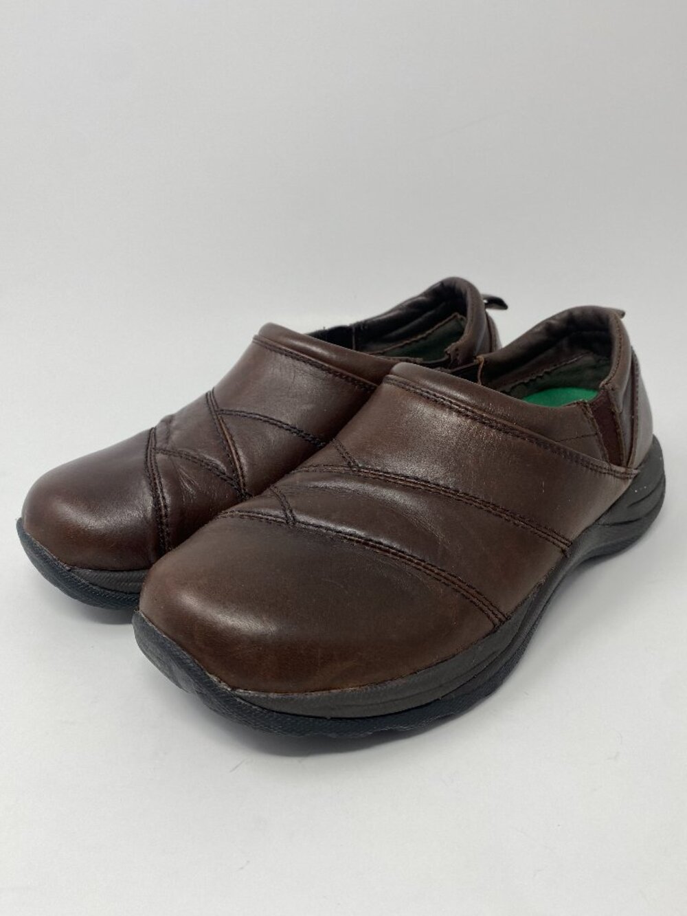 LL Bean Womens Leather Comfort Shoes Mules Clogs Mocs 8.5 M Brown 268707